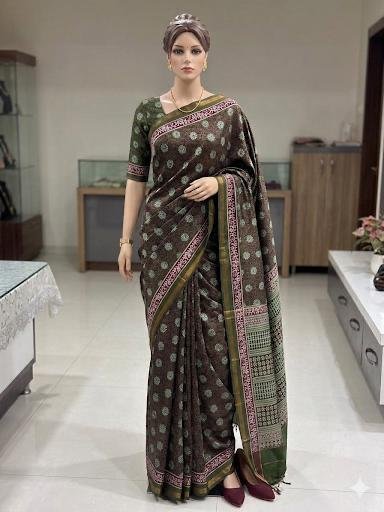 Flacture musturise silk saree