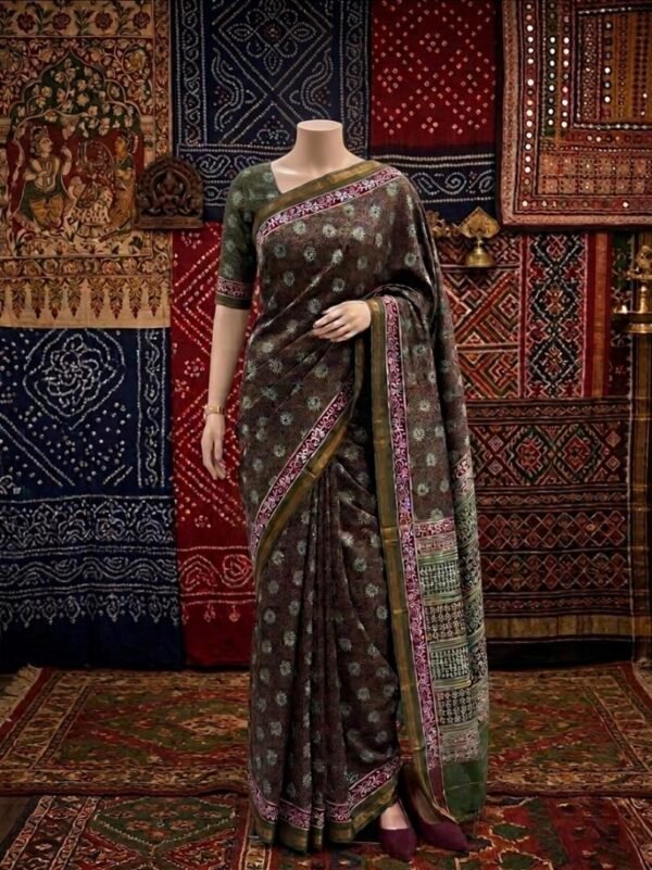 Flacture musturise silk saree